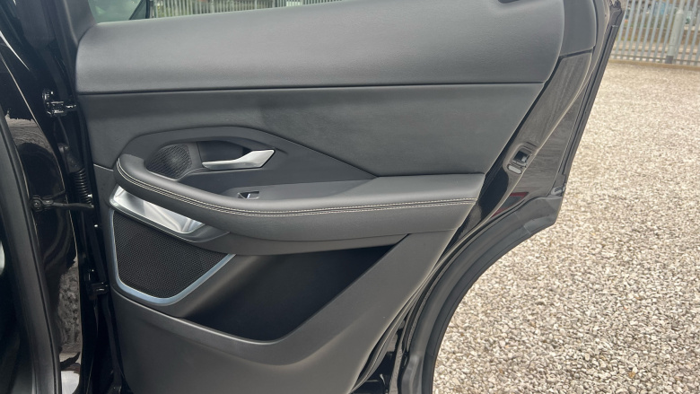 Jaguar E-Pace 2.0 D200 R-Dynamic SE Black 5dr Auto Diesel Estate